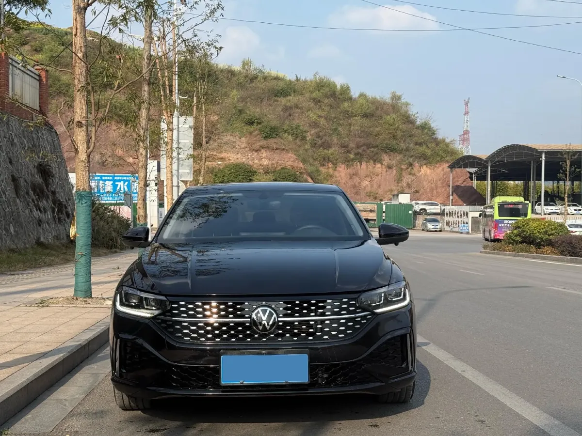 2023 Volkswagen Lavida 1.4T 150HP L4 7DCT,autocango,china used car exporter,china ev exporter,chinese used car exporter,chinese used ev exporter