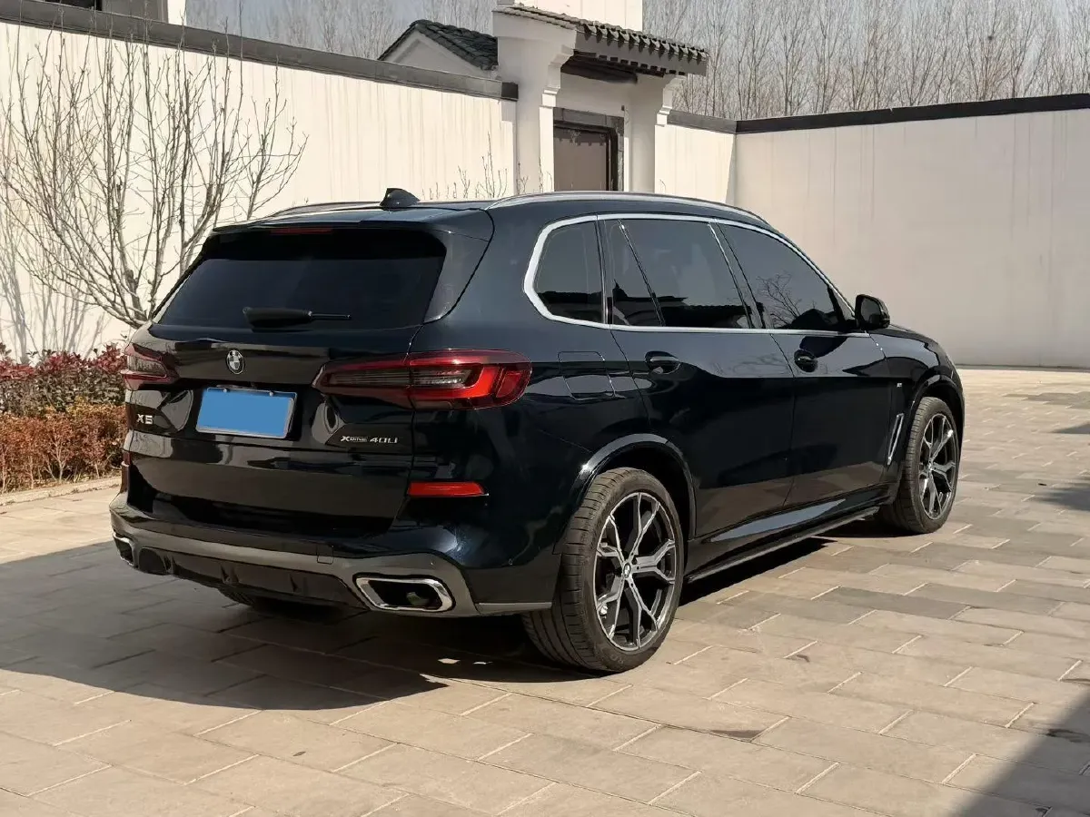 2022 BMW X5 3.0T 333HP L6 8AT,autocango,china used car exporter,china ev exporter,chinese used car exporter,chinese used ev exporter
