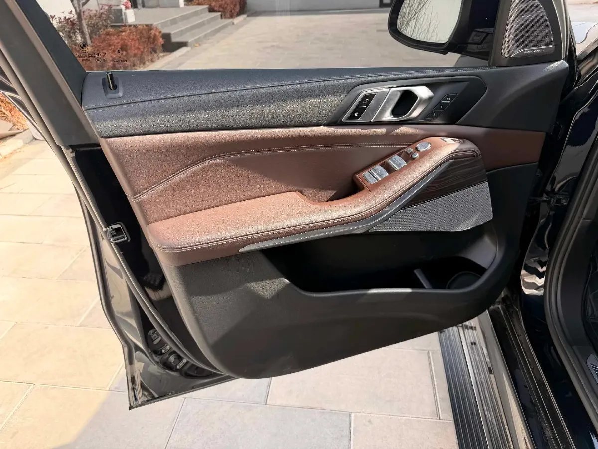 2022 BMW X5 3.0T 333HP L6 8AT,autocango,china used car exporter,china ev exporter,chinese used car exporter,chinese used ev exporter