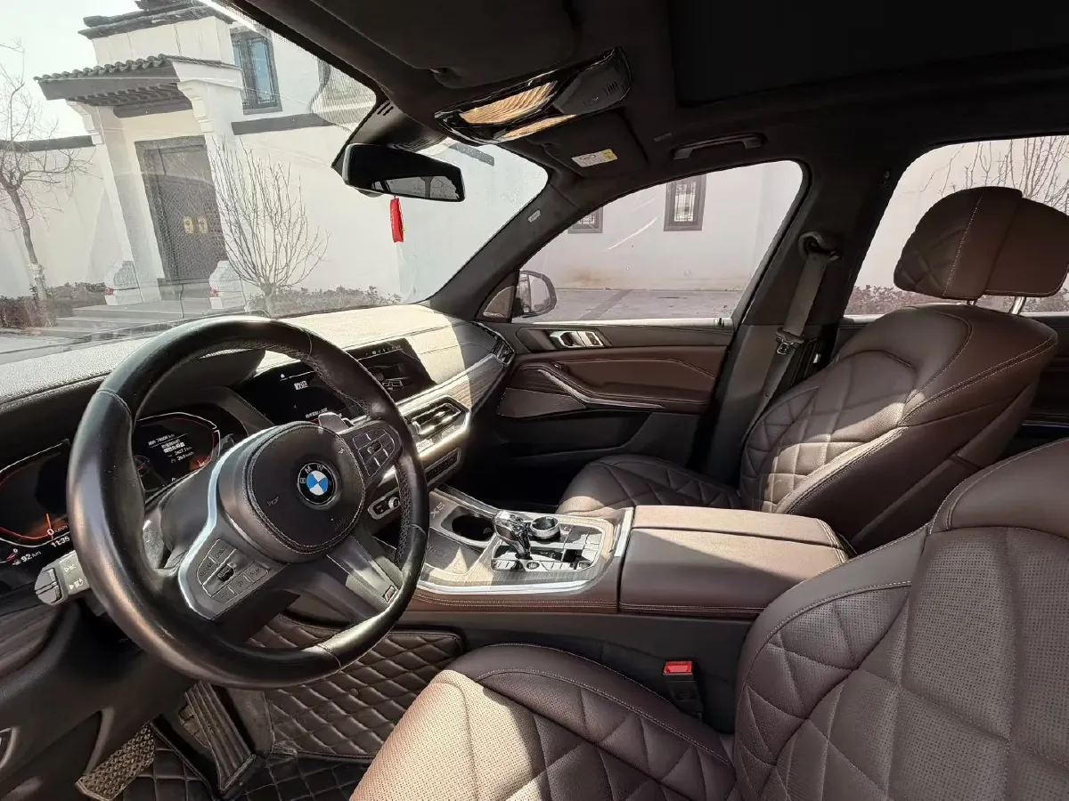 2022 BMW X5 3.0T 333HP L6 8AT,autocango,china used car exporter,china ev exporter,chinese used car exporter,chinese used ev exporter