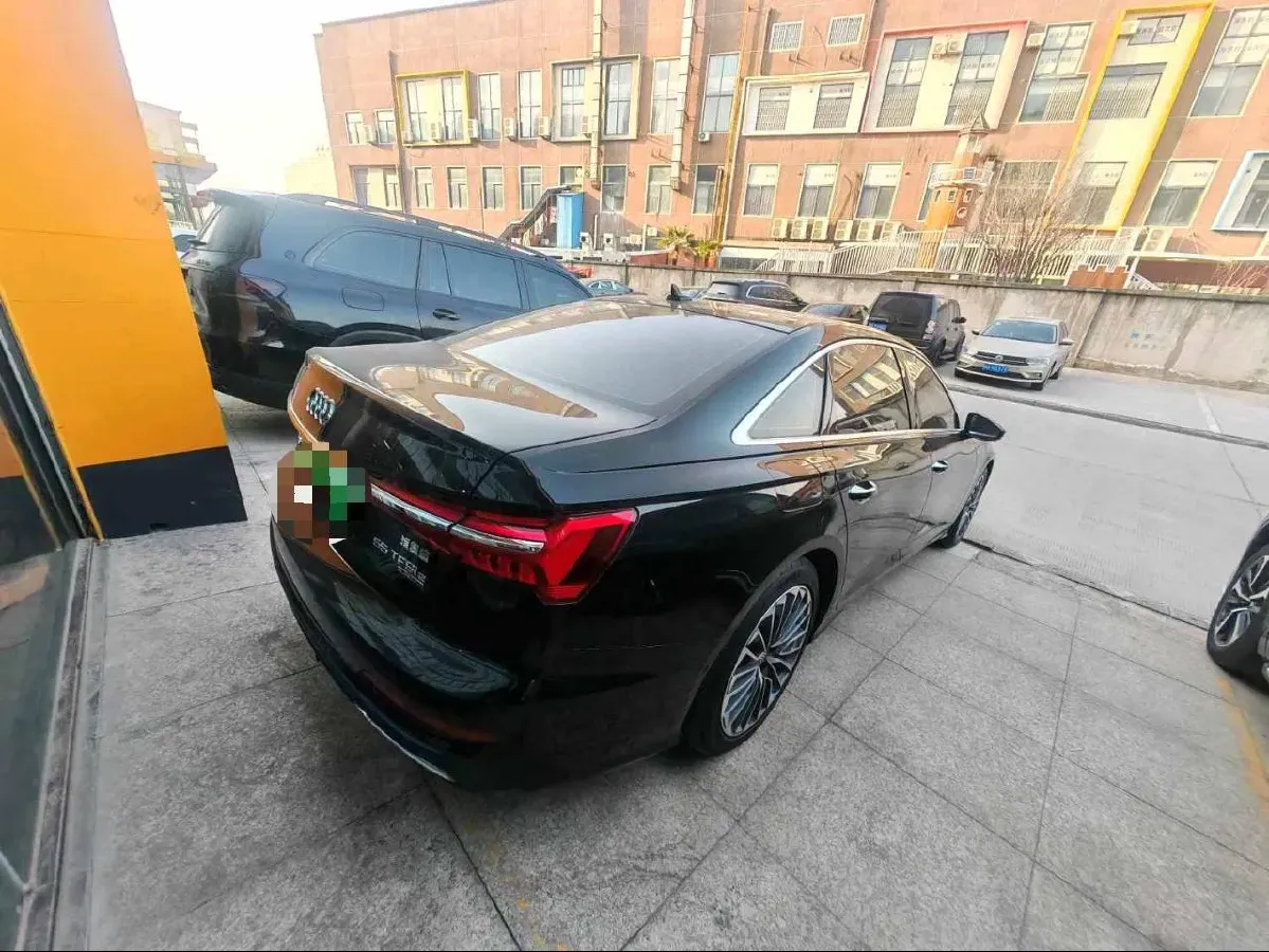 2020 Audi A6L 2.0T 252HP L4 7DCT PHEV 14.1KWH,autocango,china used car exporter,china ev exporter,chinese used car exporter,chinese used ev exporter