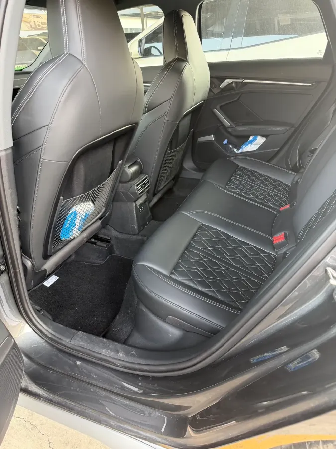 2025 Audi A3 1.5T 160HP L4 7DCT,autocango,china used car exporter,china ev exporter,chinese used car exporter,chinese used ev exporter