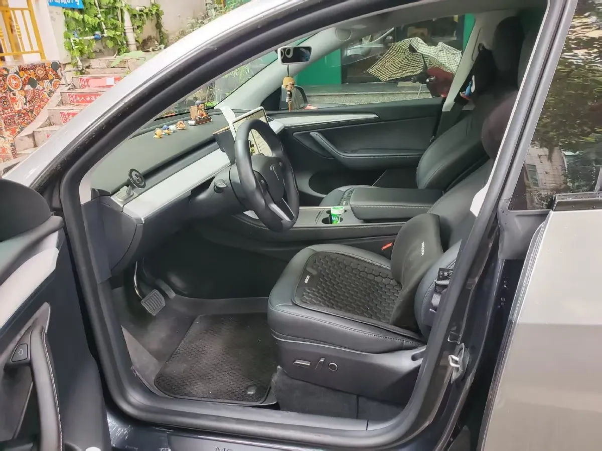 2024 Iveco OuSheng BEV 77.28KWH,autocango,china used car exporter,china ev exporter,chinese used car exporter,chinese used ev exporter