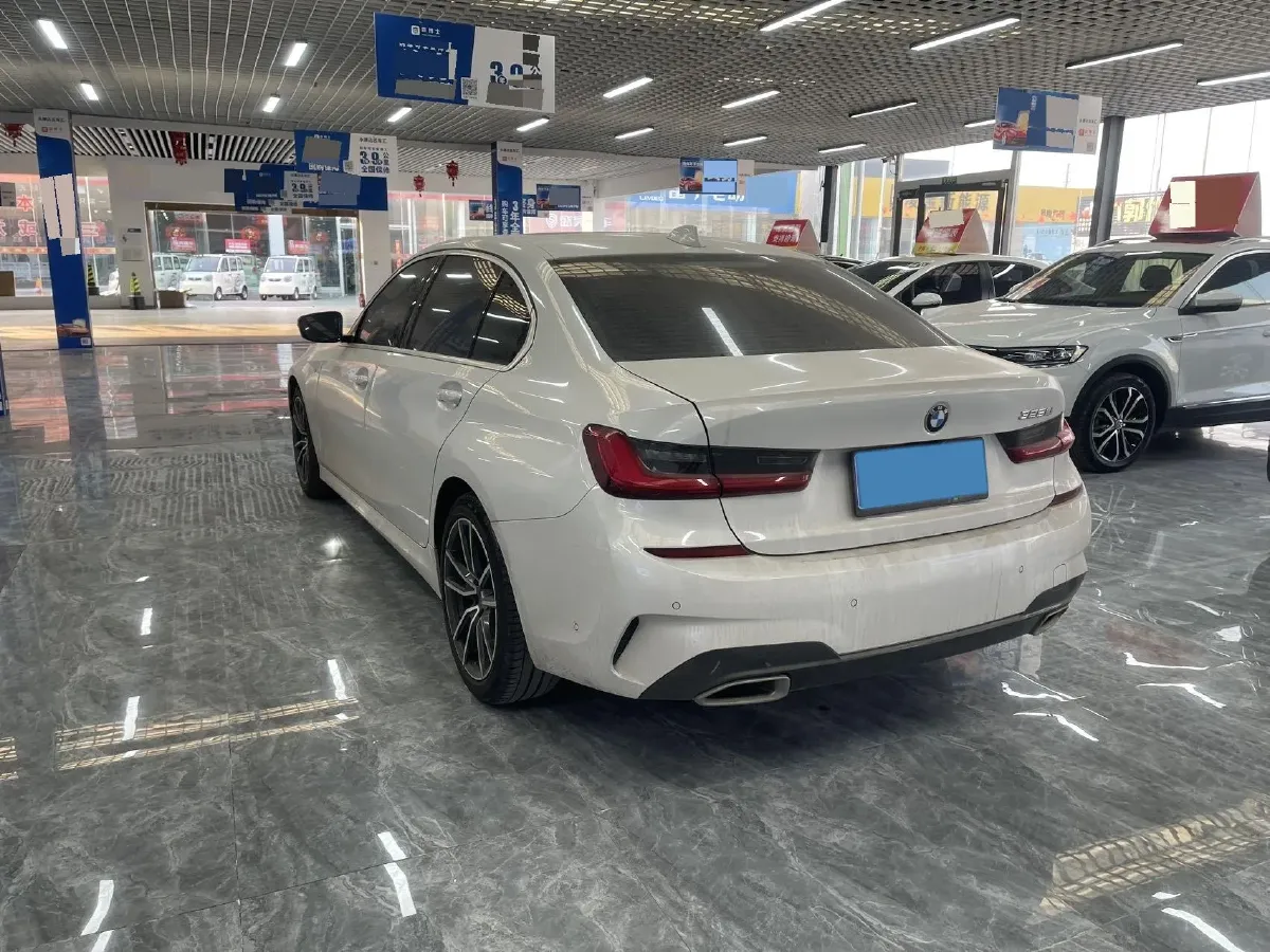 2021 BMW 3 Series 2.0T 184HP L4 8AT,autocango,china used car exporter,china ev exporter,chinese used car exporter,chinese used ev exporter