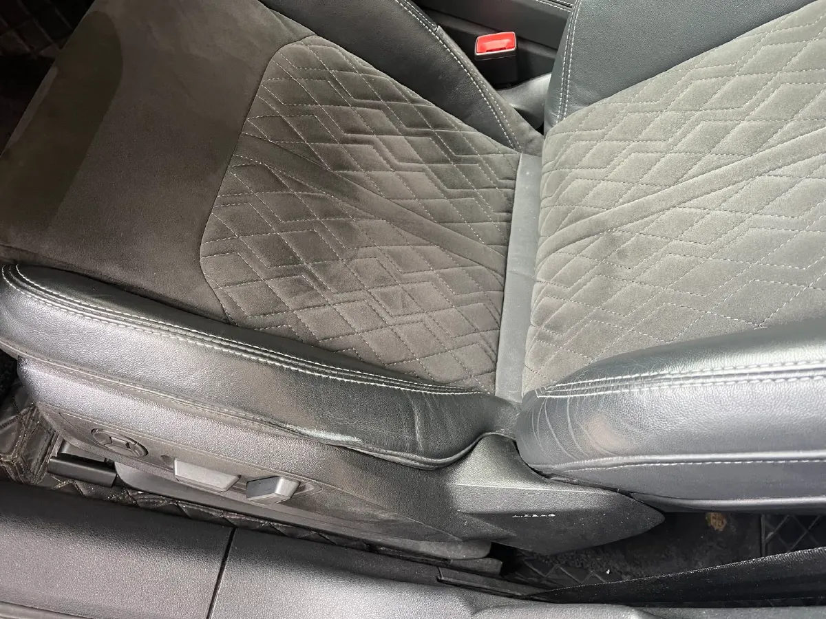 2021 Audi A6L 3.0T 340HP V6 7DCT,autocango,china used car exporter,china ev exporter,chinese used car exporter,chinese used ev exporter