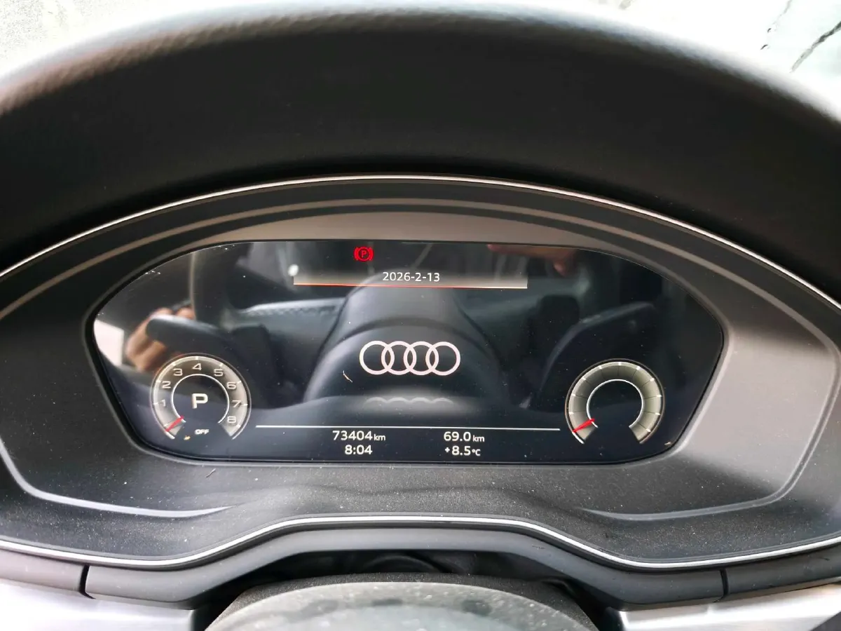 2022 Audi A4L 2.0T 190HP L4 7DCT,autocango,china used car exporter,china ev exporter,chinese used car exporter,chinese used ev exporter
