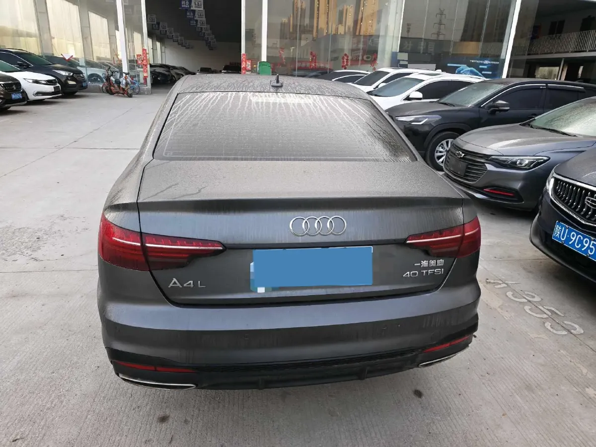2022 Audi A4L 2.0T 190HP L4 7DCT,autocango,china used car exporter,china ev exporter,chinese used car exporter,chinese used ev exporter
