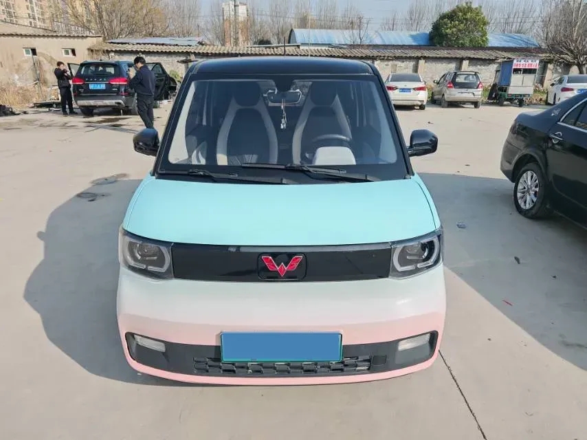 2021 WuLing HongGuang MINI EV BEV 9.3KWH,autocango,china used car exporter,china ev exporter,chinese used car exporter,chinese used ev exporter