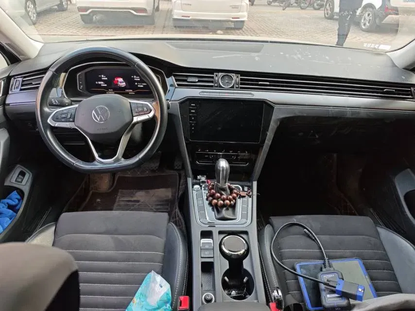 2020 Volkswagen Magotan 2.0T 186HP L4 7DCT,autocango,china used car exporter,china ev exporter,chinese used car exporter,chinese used ev exporter