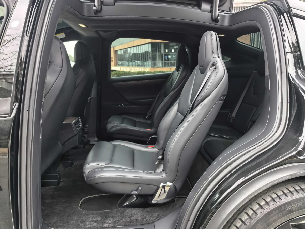 2019 Tesla Model X BEV 100KWH,autocango,china used car exporter,china ev exporter,chinese used car exporter,chinese used ev exporter