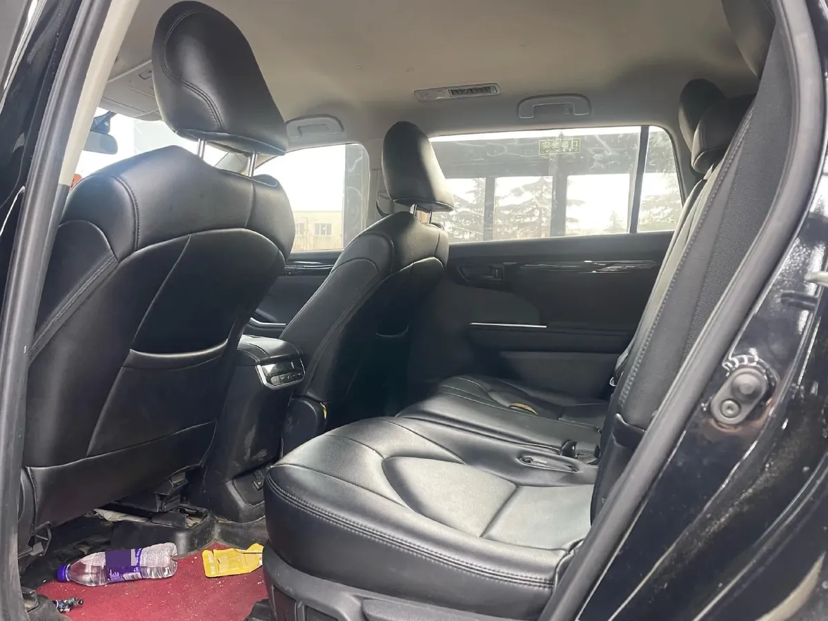 2022 Toyota Highlander 2.5L 192HP L4 E-CVT Hybrid,autocango,china used car exporter,china ev exporter,chinese used car exporter,chinese used ev exporter