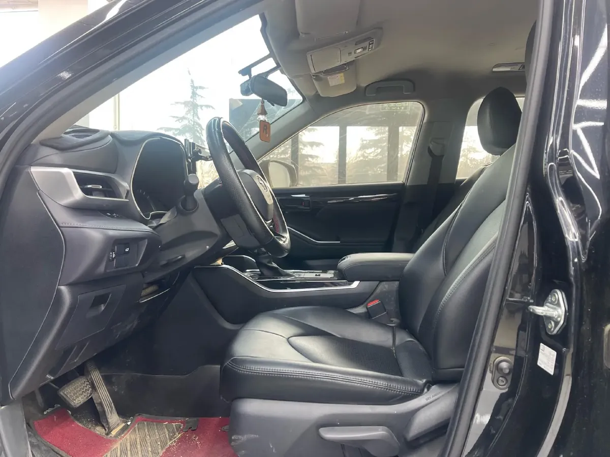 2022 Toyota Highlander 2.5L 192HP L4 E-CVT Hybrid,autocango,china used car exporter,china ev exporter,chinese used car exporter,chinese used ev exporter