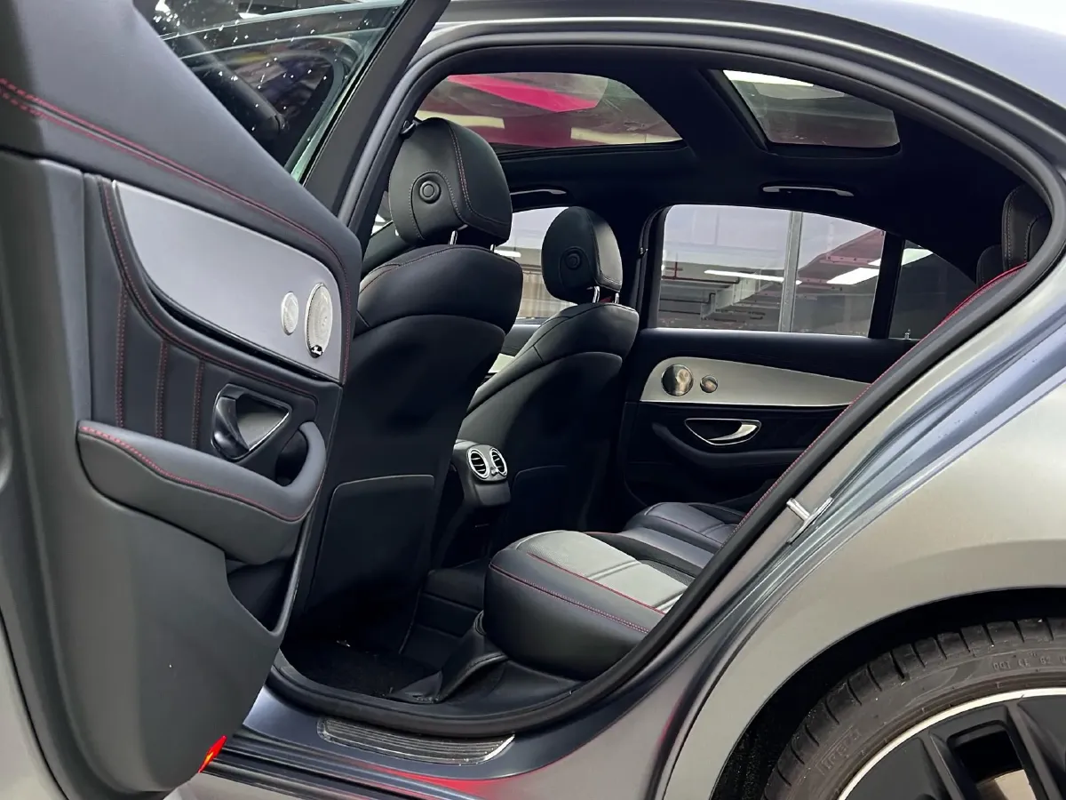 2023 Mercedes-Benz E AMG 3.0T 435HP L6 9AT,autocango,china used car exporter,china ev exporter,chinese used car exporter,chinese used ev exporter