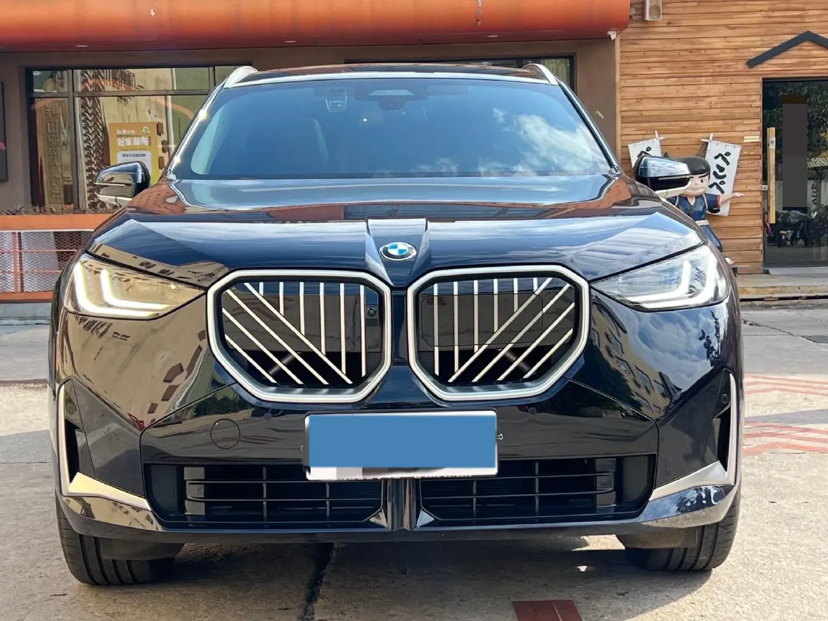 2025 BMW X3 2.0T 258HP L4 8AT,autocango,china used car exporter,china ev exporter,chinese used car exporter,chinese used ev exporter