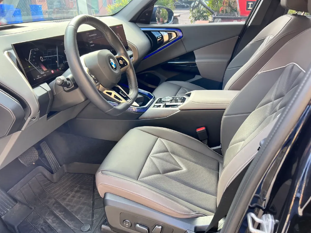 2025 BMW X3 2.0T 258HP L4 8AT,autocango,china used car exporter,china ev exporter,chinese used car exporter,chinese used ev exporter