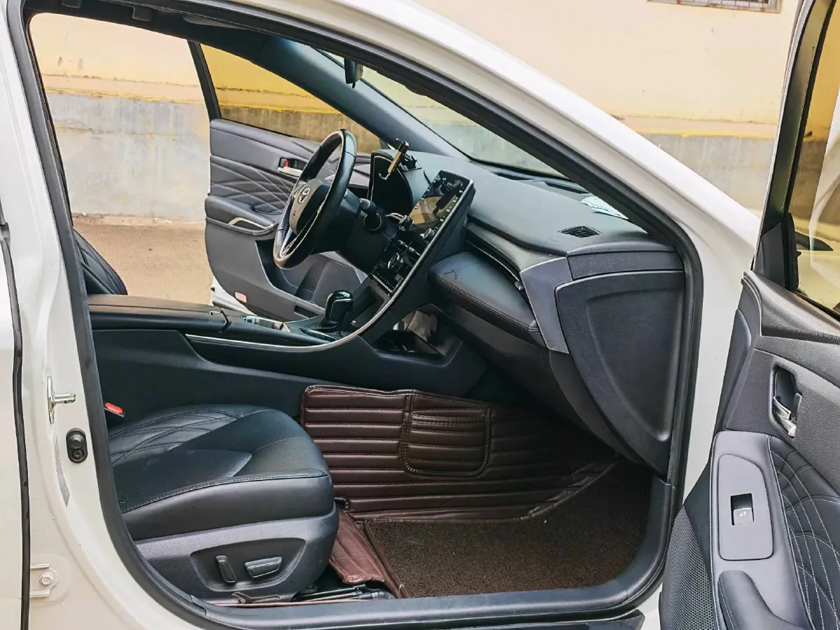 2019 Toyota Avalon 2.5L 178HP L4 E-CVT Hybrid,autocango,china used car exporter,china ev exporter,chinese used car exporter,chinese used ev exporter