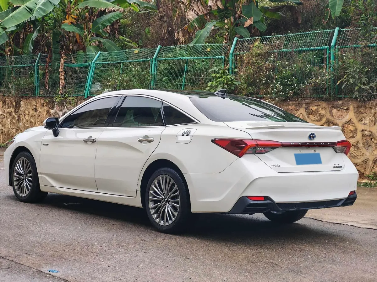 2019 Toyota Avalon 2.5L 178HP L4 E-CVT Hybrid,autocango,china used car exporter,china ev exporter,chinese used car exporter,chinese used ev exporter