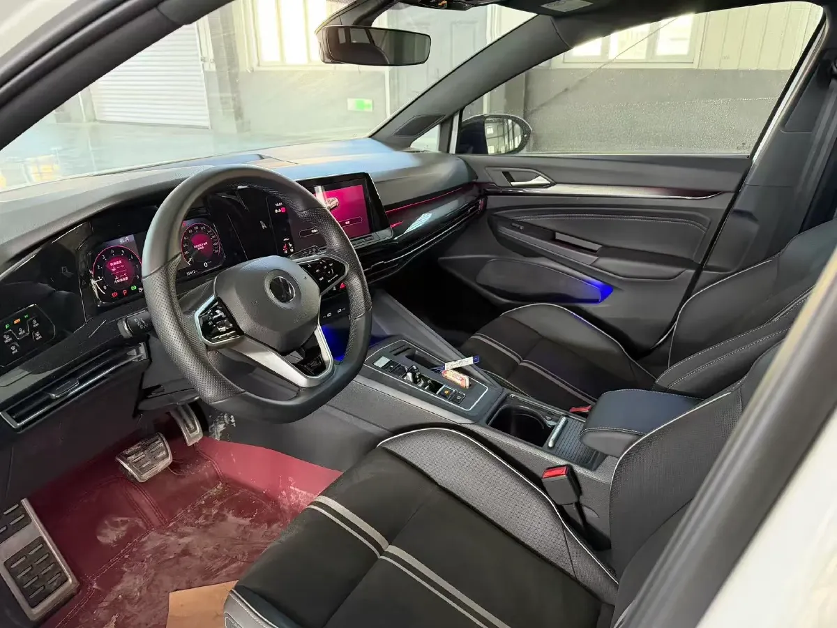 2023 Volkswagen Golf 1.4T 150HP L4 7DCT,autocango,china used car exporter,china ev exporter,chinese used car exporter,chinese used ev exporter