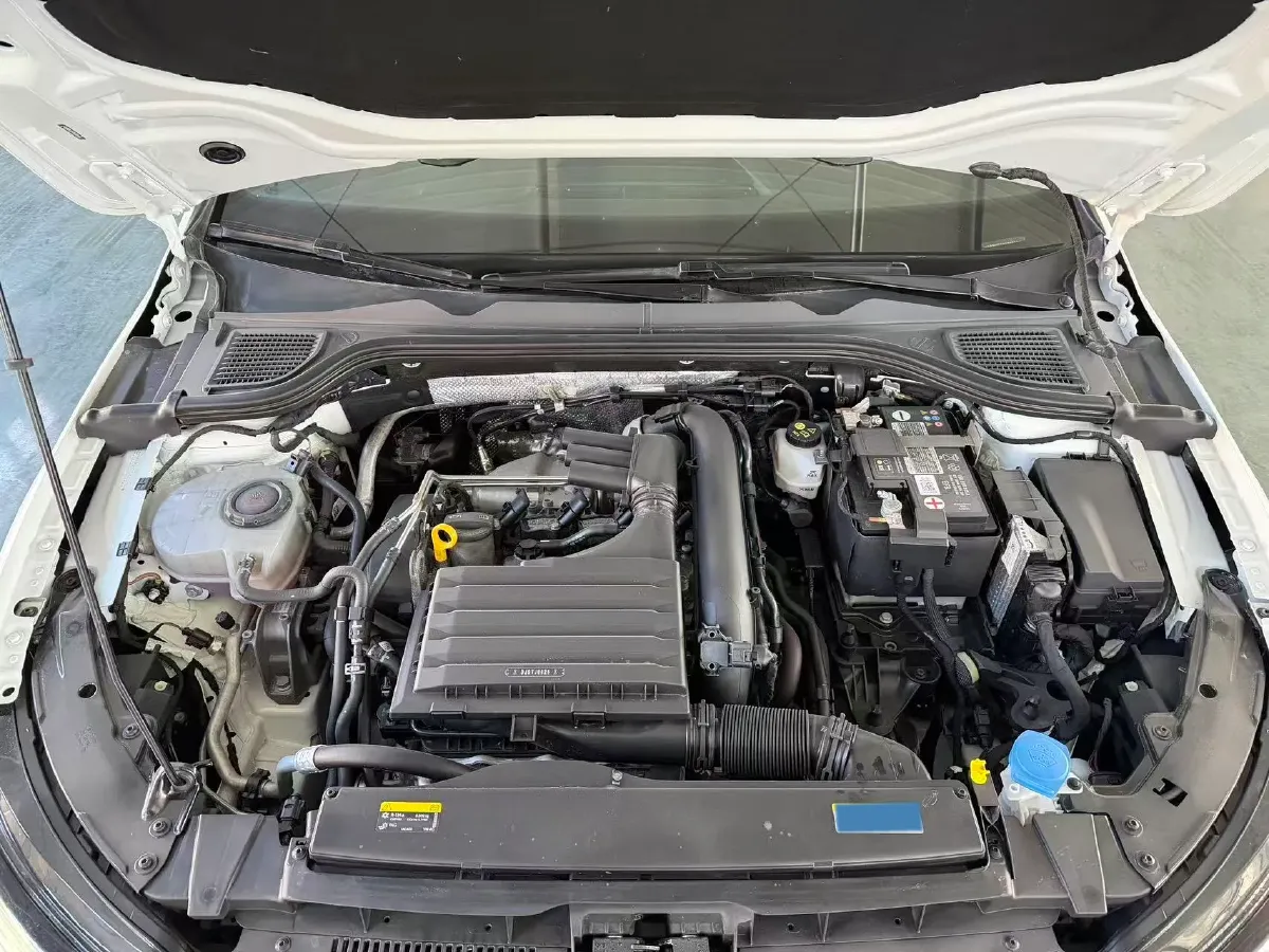 2023 Volkswagen Golf 1.4T 150HP L4 7DCT,autocango,china used car exporter,china ev exporter,chinese used car exporter,chinese used ev exporter