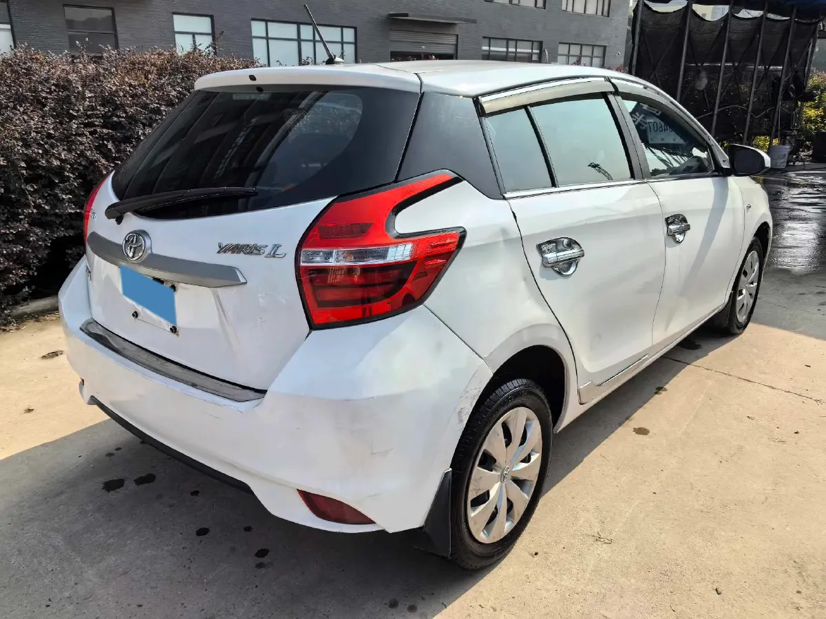 2017 Toyota Yaris L 1.5L 107HP L4 CVT,autocango,china used car exporter,china ev exporter,chinese used car exporter,chinese used ev exporter