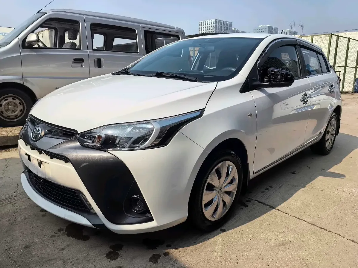 2017 Toyota Yaris L 1.5L 107HP L4 CVT,autocango,china used car exporter,china ev exporter,chinese used car exporter,chinese used ev exporter