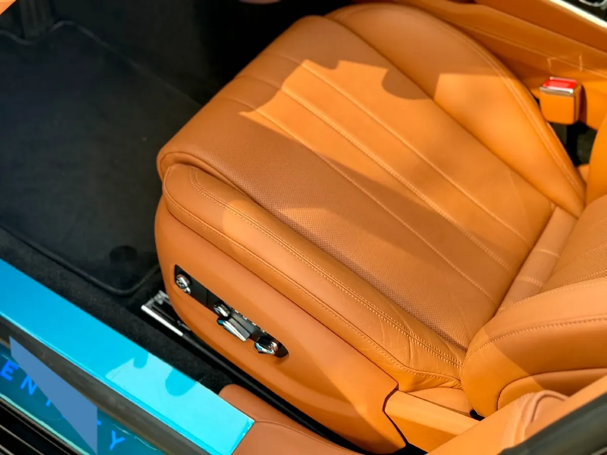 2023 Bentley Flying Spur 4.0T 550HP V8 8DCT,autocango,china used car exporter,china ev exporter,chinese used car exporter,chinese used ev exporter