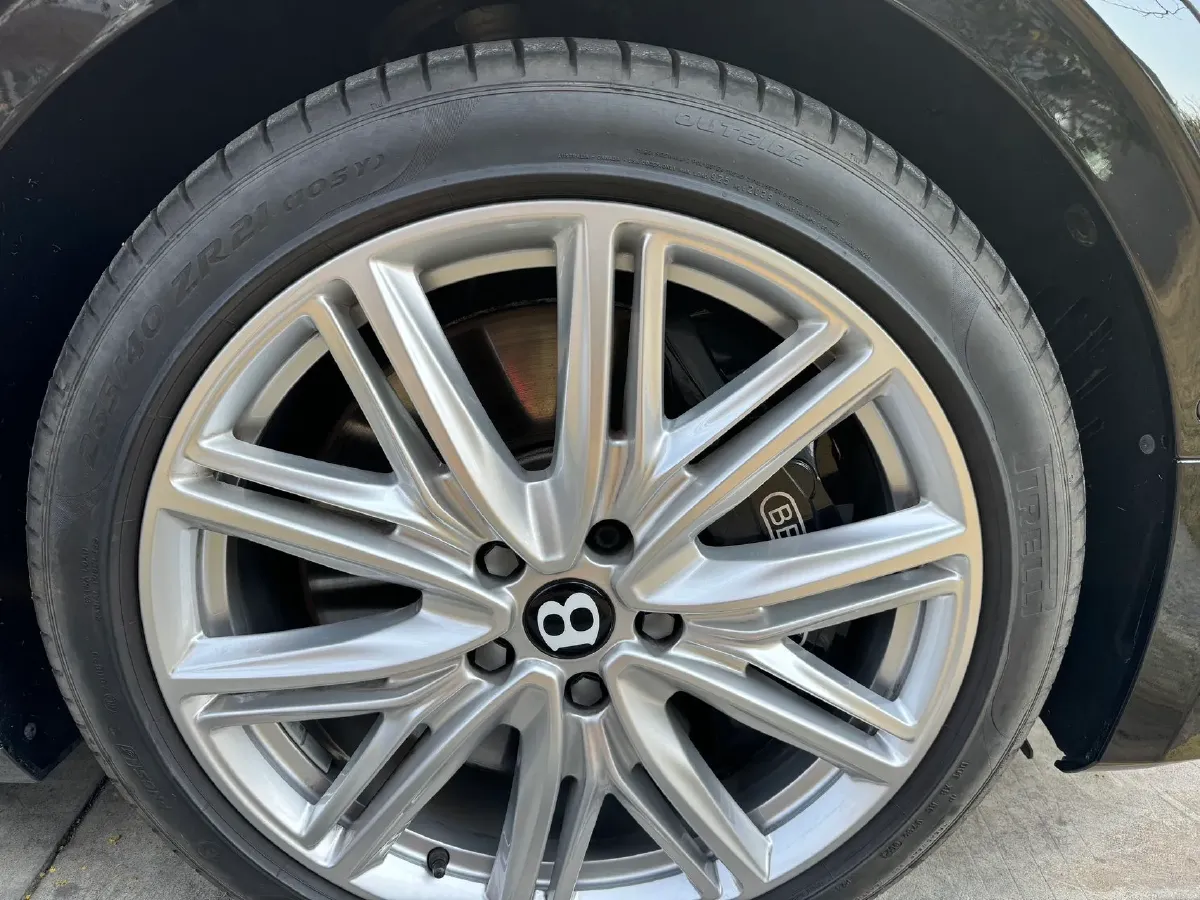 2023 Bentley Flying Spur 4.0T 550HP V8 8DCT,autocango,china used car exporter,china ev exporter,chinese used car exporter,chinese used ev exporter