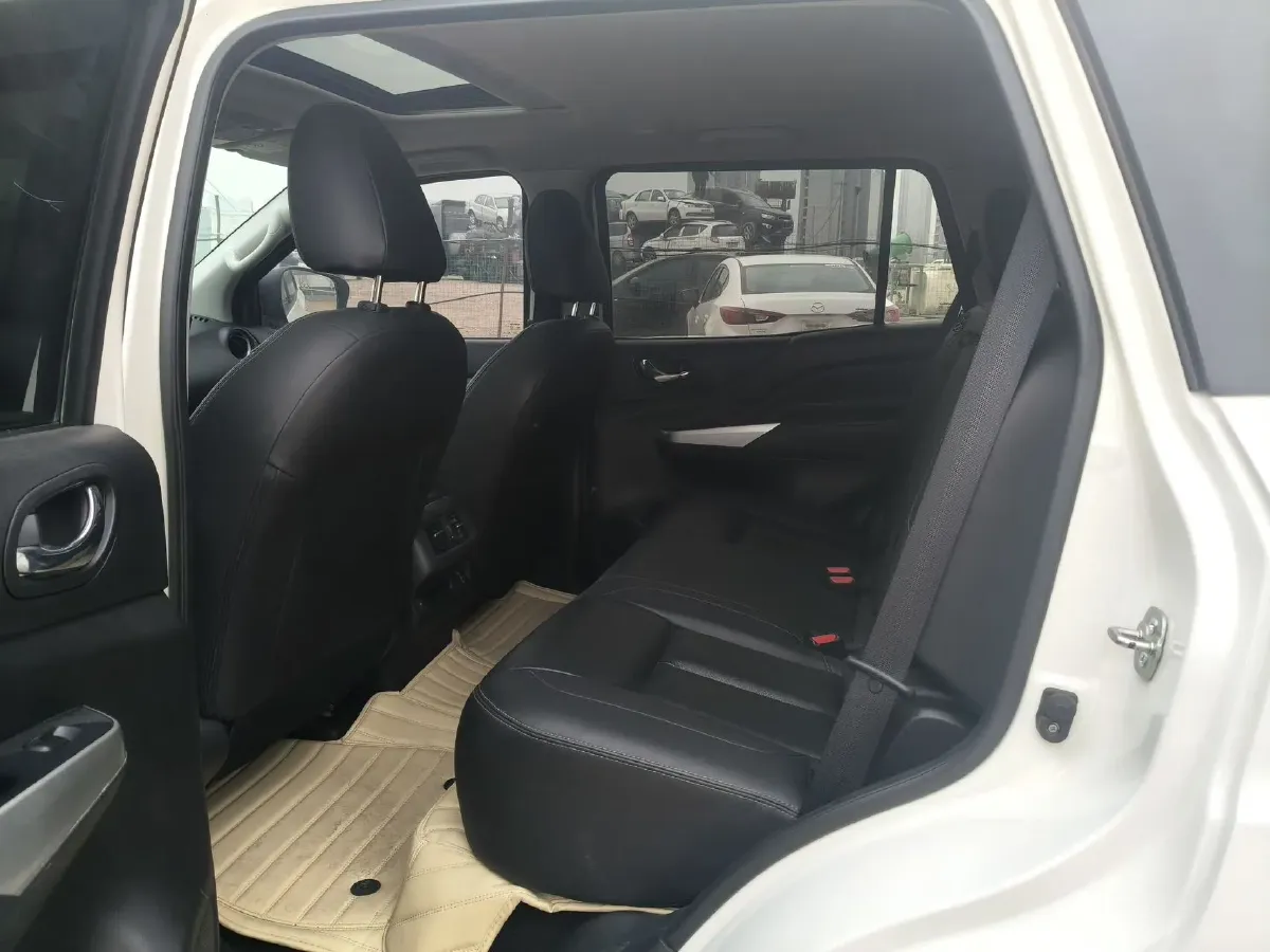 2020 Nissan Terra 2.5L 193HP L4 7AT,autocango,china used car exporter,china ev exporter,chinese used car exporter,chinese used ev exporter