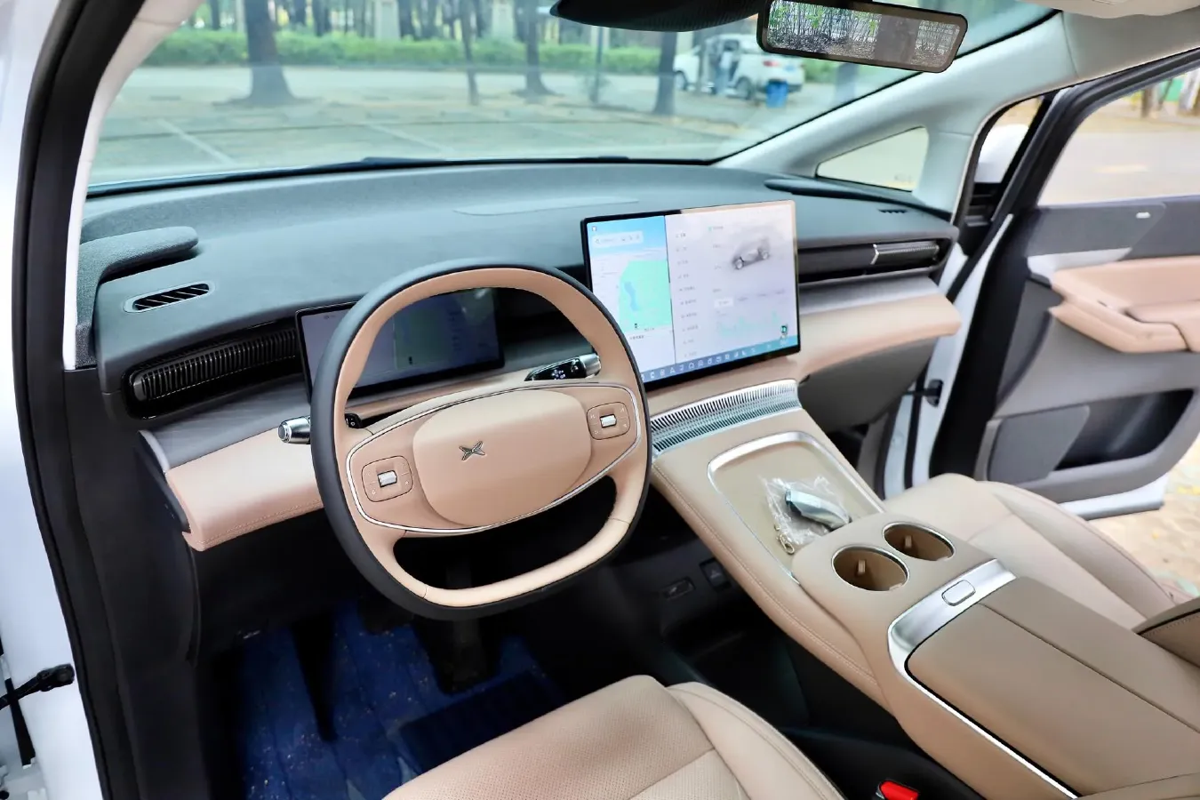 2024 Xpeng X9 BEV 101.5KWH,autocango,china used car exporter,china ev exporter,chinese used car exporter,chinese used ev exporter