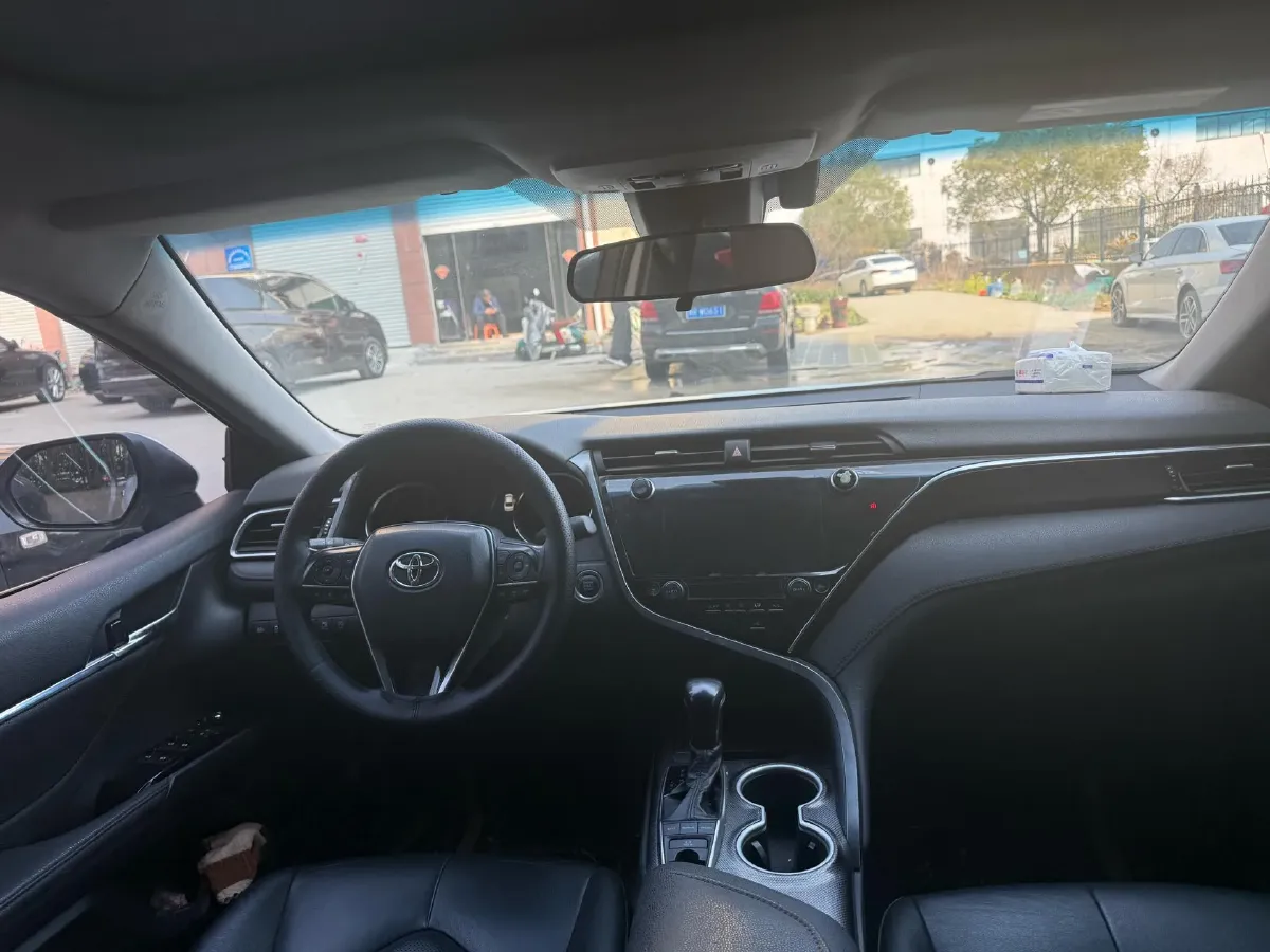 2019 Toyota Camry 2.5L 209HP L4 8AT,autocango,china used car exporter,china ev exporter,chinese used car exporter,chinese used ev exporter