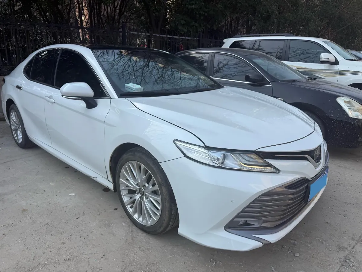 2019 Toyota Camry 2.5L 209HP L4 8AT,autocango,china used car exporter,china ev exporter,chinese used car exporter,chinese used ev exporter
