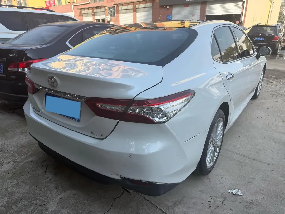 2019 Toyota Camry 2.5L 209HP L4 8AT,autocango,china used car exporter,china ev exporter,chinese used car exporter,chinese used ev exporter