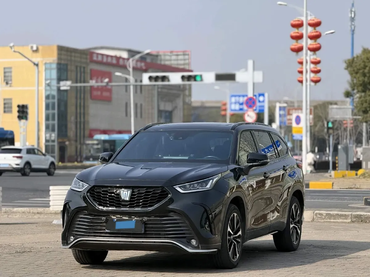 2022 Toyota Crown Kluger 2.5L 192HP L4 E-CVT Hybrid,autocango,china used car exporter,china ev exporter,chinese used car exporter,chinese used ev exporter
