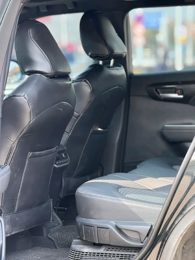 2022 Toyota Crown Kluger 2.5L 192HP L4 E-CVT Hybrid,autocango,china used car exporter,china ev exporter,chinese used car exporter,chinese used ev exporter