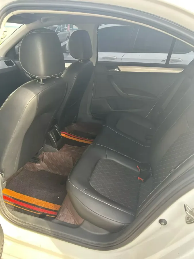 2018 Skoda Rapid 1.6L 110HP L4 5MT,autocango,china used car exporter,china ev exporter,chinese used car exporter,chinese used ev exporter