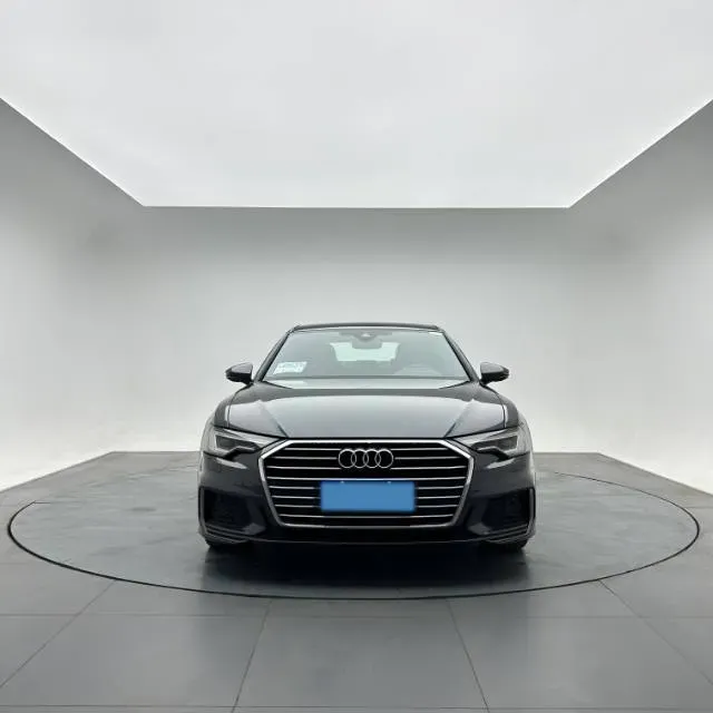 2022 Audi A6L 2.0T 224HP L4 7DCT,autocango,china used car exporter,china ev exporter,chinese used car exporter,chinese used ev exporter