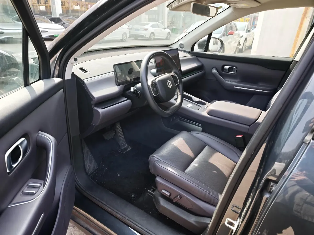 2024 Leapmotor C10 1.5L 95HP L4 REEV 28.4KWH,autocango,china used car exporter,china ev exporter,chinese used car exporter,chinese used ev exporter