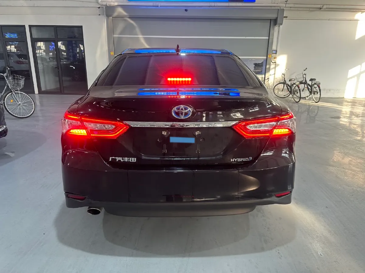 2023 Toyota Camry 2.5L 178HP L4 E-CVT Hybrid,autocango,china used car exporter,china ev exporter,chinese used car exporter,chinese used ev exporter