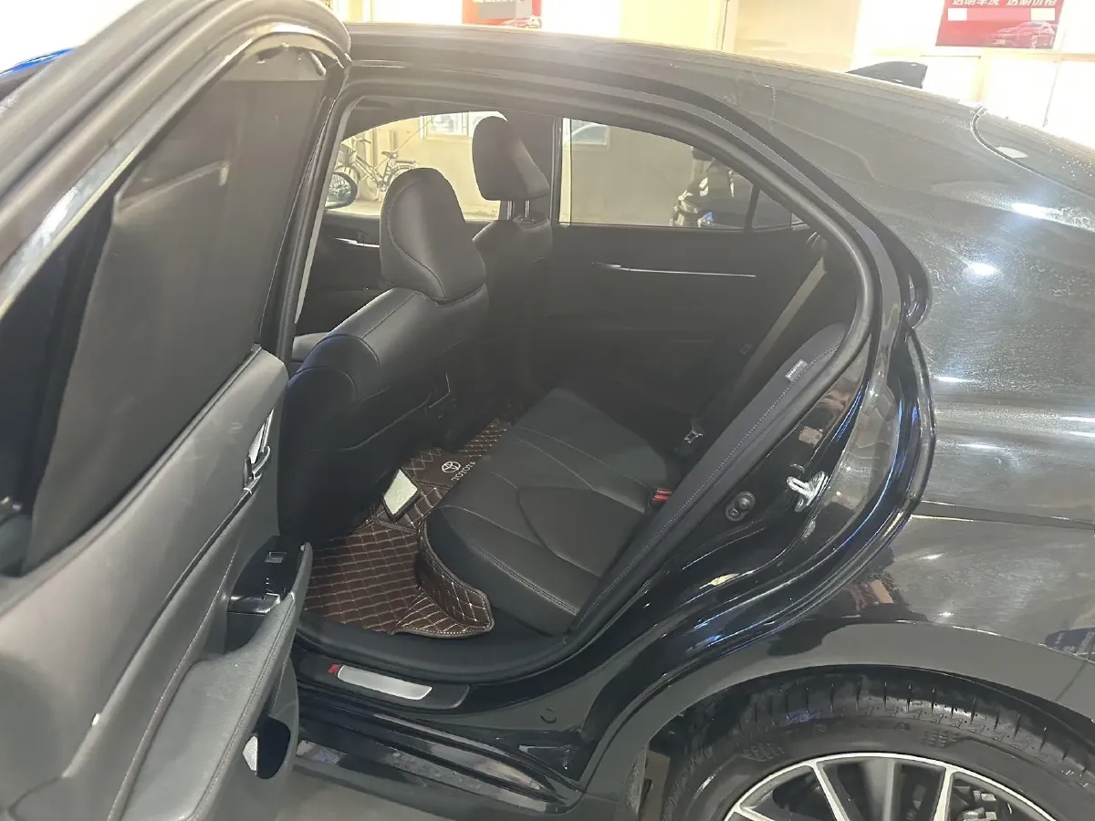 2023 Toyota Camry 2.5L 178HP L4 E-CVT Hybrid,autocango,china used car exporter,china ev exporter,chinese used car exporter,chinese used ev exporter