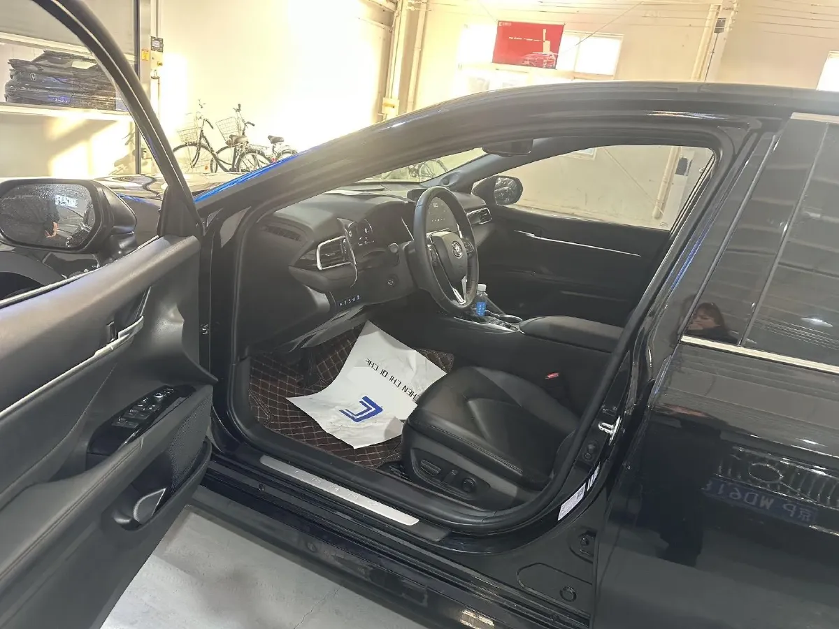 2023 Toyota Camry 2.5L 178HP L4 E-CVT Hybrid,autocango,china used car exporter,china ev exporter,chinese used car exporter,chinese used ev exporter