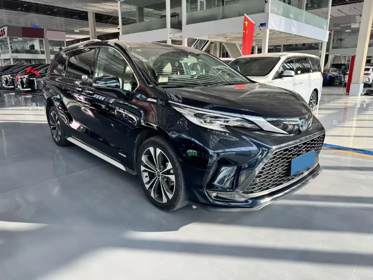 2023 Toyota Granvia 2.5L 189HP L4 E-CVT Hybrid,autocango,china used car exporter,china ev exporter,chinese used car exporter,chinese used ev exporter