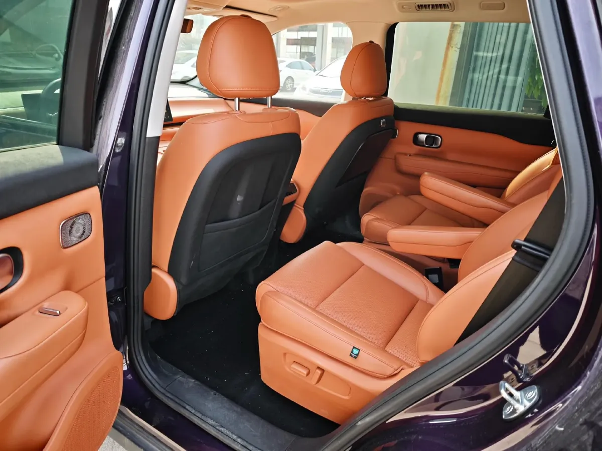 2024 Leapmotor C16 1.5L 95HP L4 REEV 28.4KWH,autocango,china used car exporter,china ev exporter,chinese used car exporter,chinese used ev exporter