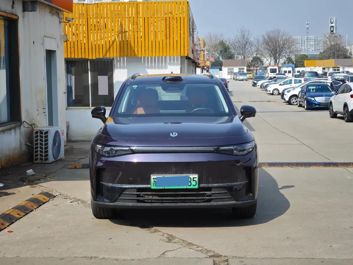 2024 Leapmotor C16 1.5L 95HP L4 REEV 28.4KWH,autocango,china used car exporter,china ev exporter,chinese used car exporter,chinese used ev exporter