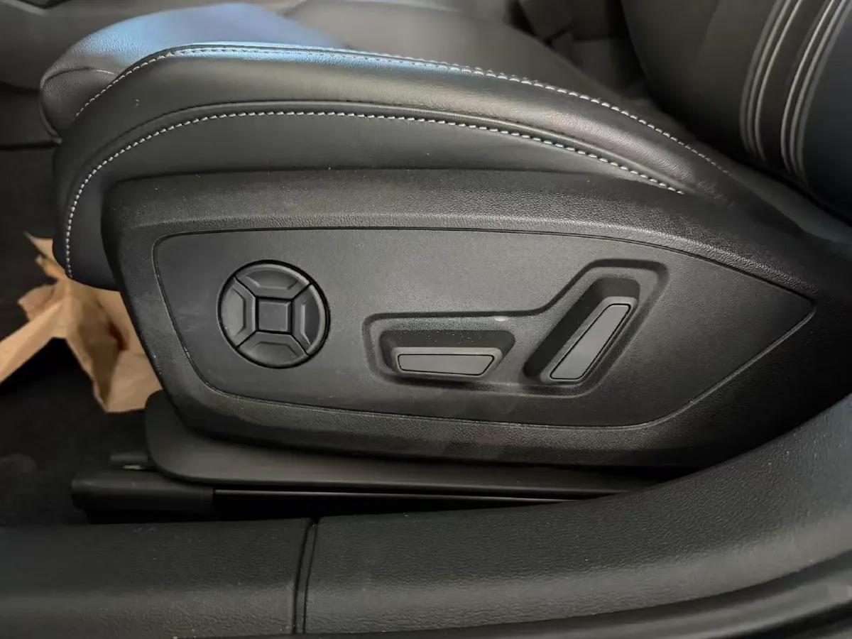 2022 Audi A3 1.4T 150HP L4 7DCT,autocango,china used car exporter,china ev exporter,chinese used car exporter,chinese used ev exporter