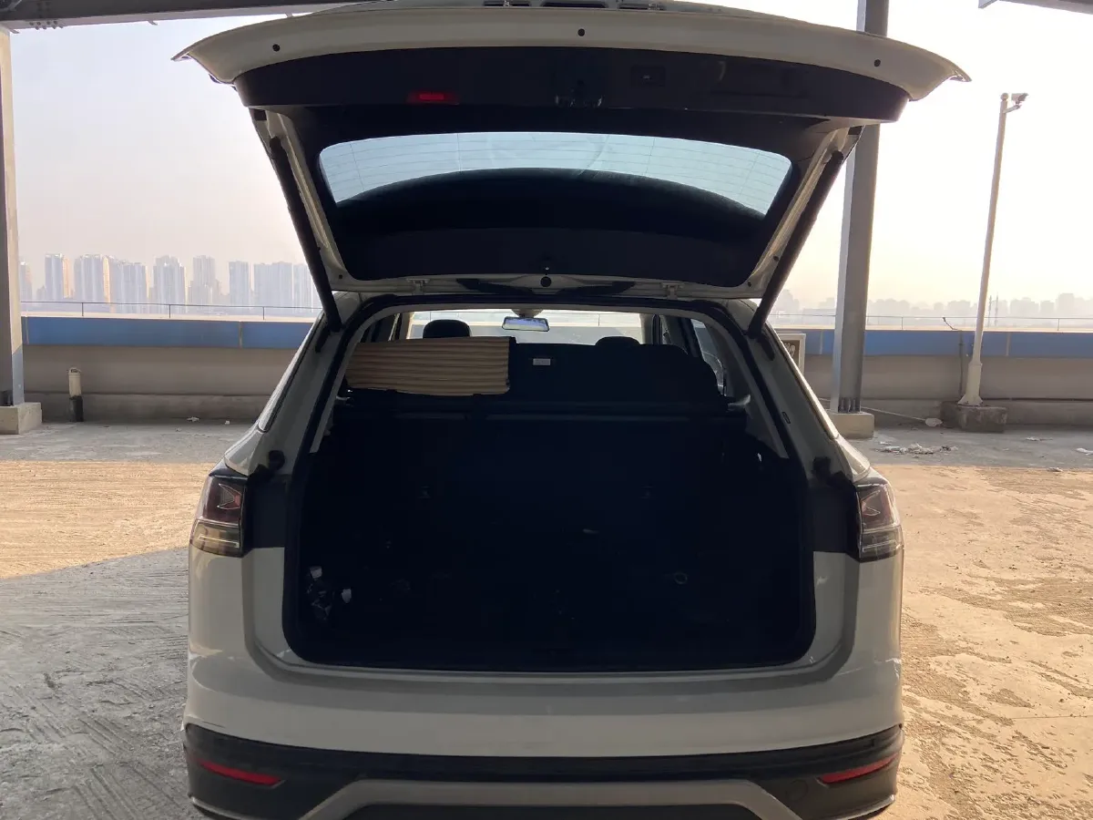 2023 Volkswagen Tayron 1.4T 150HP L4 7DCT,autocango,china used car exporter,china ev exporter,chinese used car exporter,chinese used ev exporter