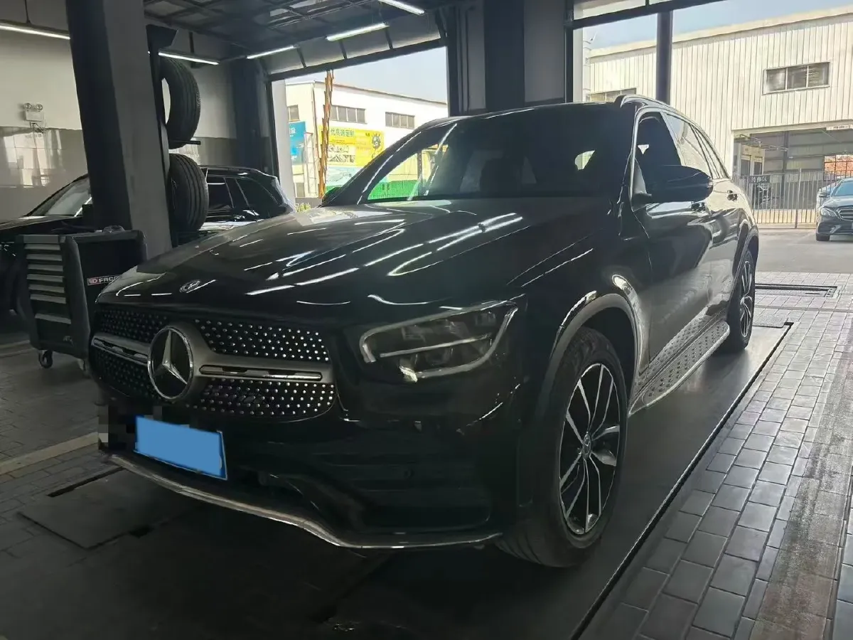 2021 Mercedes-Benz GLC Class 2.0T 258HP L4 9AT,autocango,china used car exporter,china ev exporter,chinese used car exporter,chinese used ev exporter