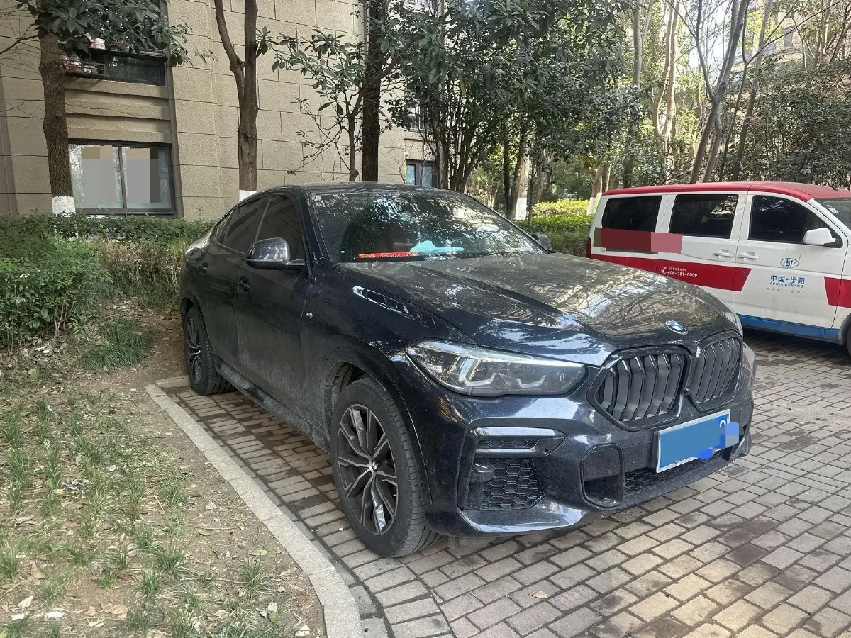 2022 BMW X6 2.0T 265HP L4 8AT,autocango,china used car exporter,china ev exporter,chinese used car exporter,chinese used ev exporter