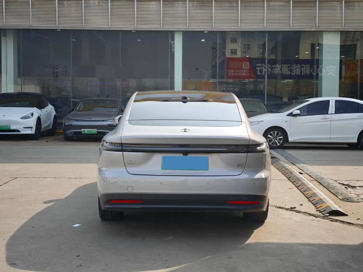 2024 NIO ET7 BEV 75KWH,autocango,china used car exporter,china ev exporter,chinese used car exporter,chinese used ev exporter