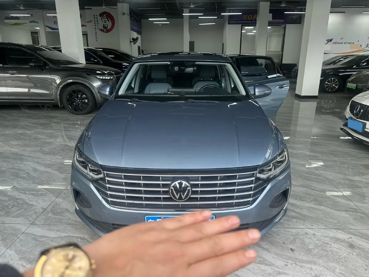 2023 Volkswagen Lavida 1.4T 150HP L4 7DCT,autocango,china used car exporter,china ev exporter,chinese used car exporter,chinese used ev exporter