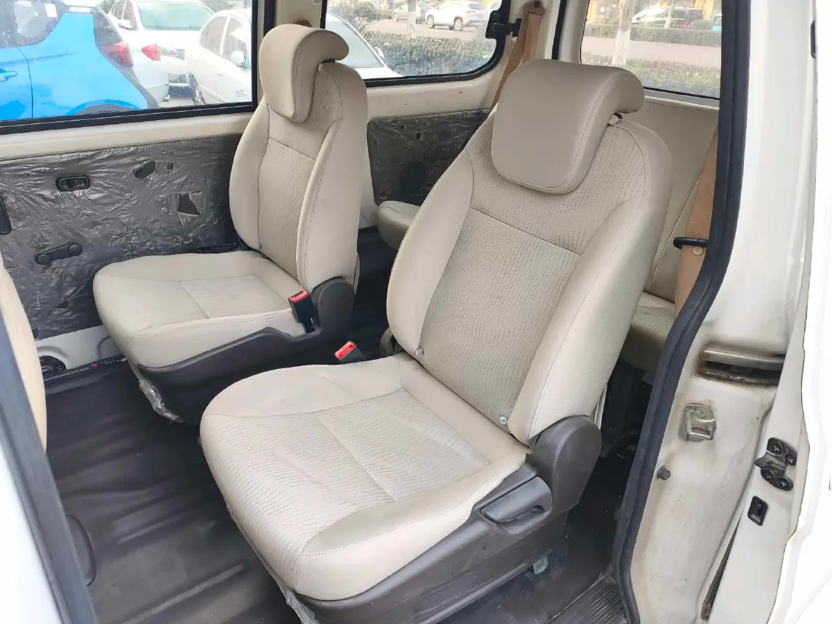 2022 JinBei Little Sea Lion X30 1.5L 102HP L4 5MT,autocango,china used car exporter,china ev exporter,chinese used car exporter,chinese used ev exporter